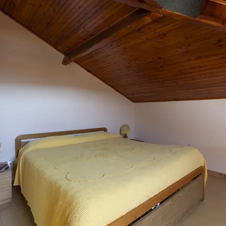 Mansarda Della Zia By Interhome Apartment *