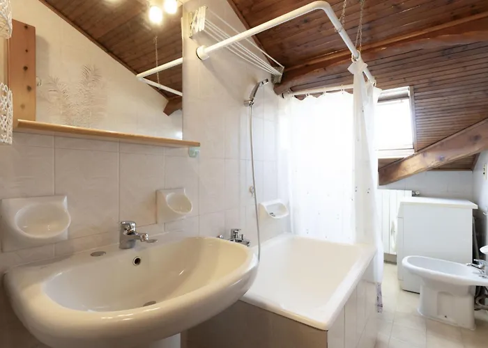 Apartment Mansarda Della Zia By Interhome *